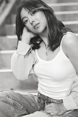 3C8A5137--EV_Cro_BW