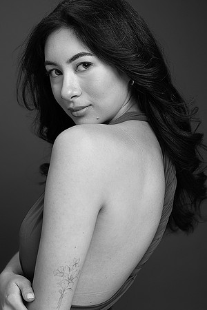 3C8A5656_Cro_BW