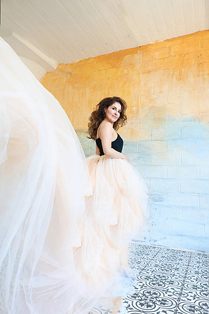 photoshoot near me, portrait photographer near me, fashion photographer near me, portrait studio near me
