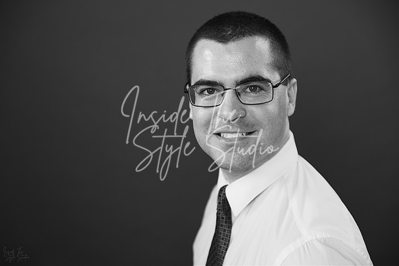 3C8A3220_BW