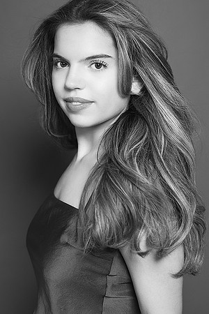 3C8A7584_EV_BW_Cro