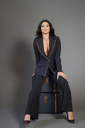 photoshoot near me, portrait photographer near me, fashion photographer near me
