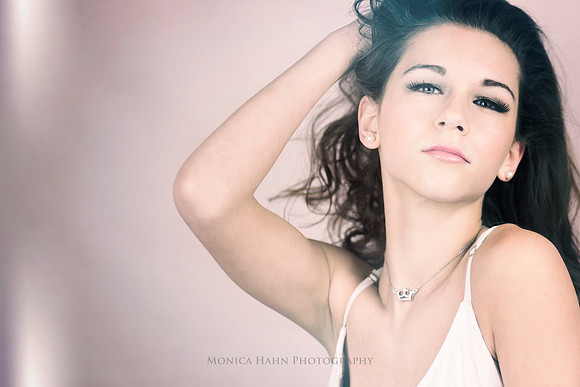 Copyright: MonicaHahnPhotography.com & FenceOgraphy.com