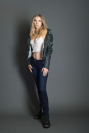 inside the style studio, monica hahn photography, modeling photography, model portfolio, model photographer, fashion photographer, female model