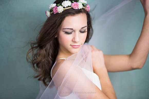 Copyright: MonicaHahnPhotography.com & FenceOgraphy.com