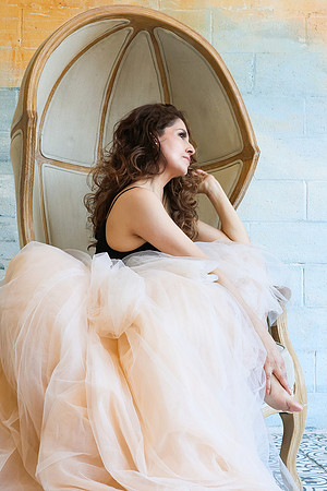 photoshoot near me, portrait photographer near me, fashion photographer near me, portrait studio near me