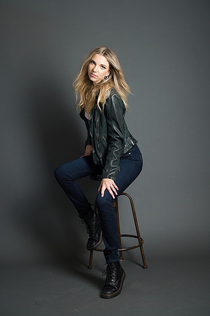 inside the style studio, monica hahn photography, modeling photography, model portfolio, model photographer, fashion photographer, female model