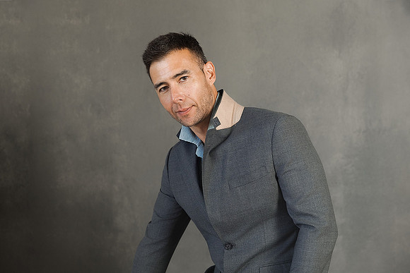 3C8A9418--EV