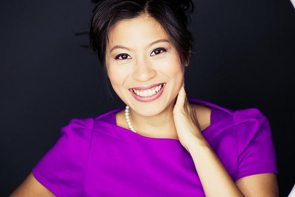 photo shoot with beautiful make overs including headshots and beauty & glamour images