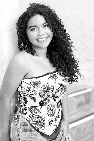 3C8A2109-EV_BW