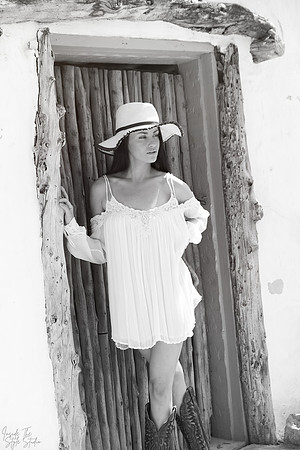 3C8A7708_BW