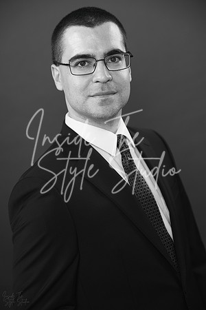 3C8A3174_BW