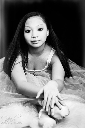 MonicaHahnPhotography, Monica Hahn, FenceOgraphy, sue bryce, fashion, teen vogue, photoshoot, beauty, glam the dress, portrait, portrait photographer, senior pictures, senior photo shoot, photo shoot,