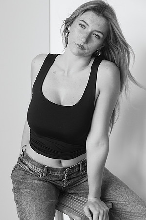 3C8A1742_BW_Cro