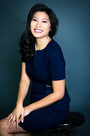photo shoot with beautiful make overs including headshots and beauty & glamour images