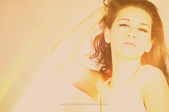 Copyright: MonicaHahnPhotography.com & FenceOgraphy.com