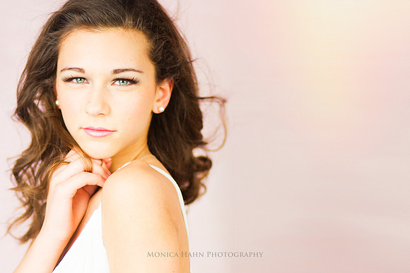 Copyright: MonicaHahnPhotography.com & FenceOgraphy.com