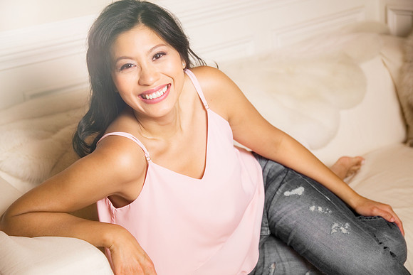 photo shoot with beautiful make overs including headshots and beauty & glamour images