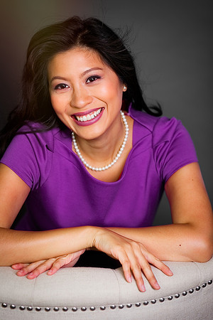 photo shoot with beautiful make overs including headshots and beauty & glamour images
