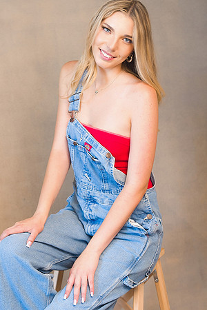 inside the style studio, monica hahn photography, modeling photography, model portfolio, model photographer, fashion photographer, female model