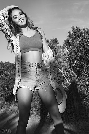 3C8A7639_BW