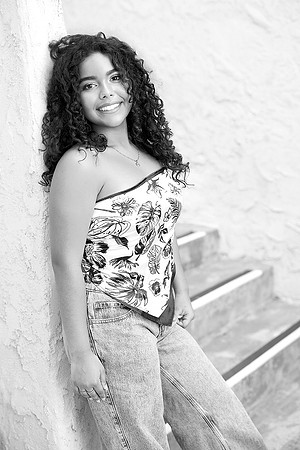 3C8A2085-EV_BW
