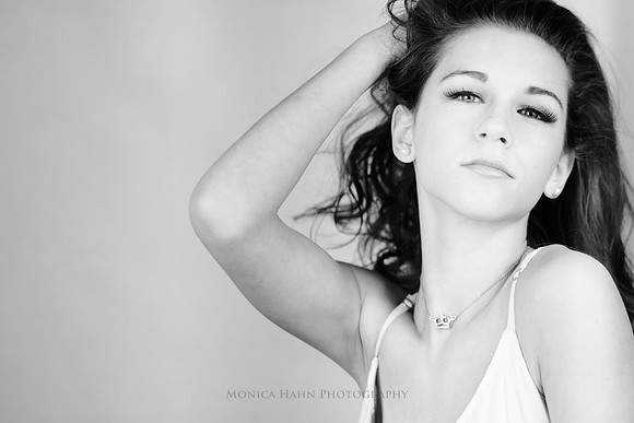 Copyright: MonicaHahnPhotography.com & FenceOgraphy.com