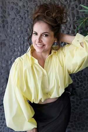 photoshoot near me, portrait photographer near me, fashion photographer near me, portrait studio near me