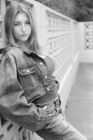 3C8A2514_LR_BW_Cro