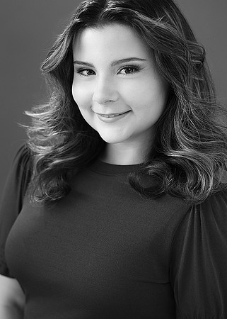 3C8A6250-EV_BW_Cro