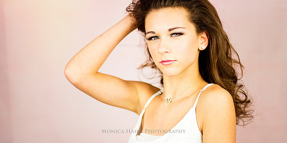 Copyright: MonicaHahnPhotography.com & FenceOgraphy.com