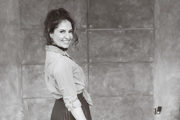 photoshoot near me, portrait photographer near me, fashion photographer near me, portrait studio near me