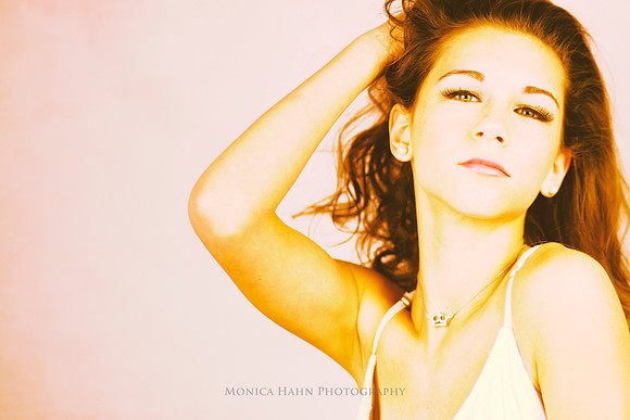 Copyright: MonicaHahnPhotography.com & FenceOgraphy.com