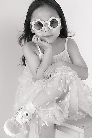 3C8A9050_BW_Cro