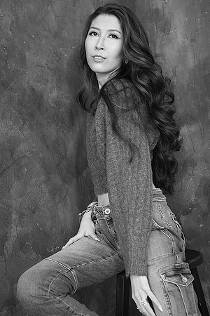 3C8A9402_BW_Crop