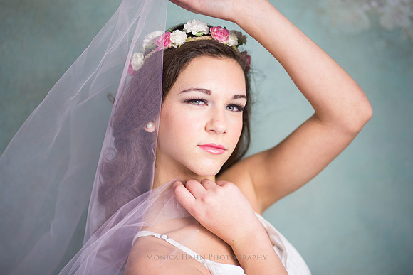 Copyright: MonicaHahnPhotography.com & FenceOgraphy.com
