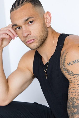Model photoshoot, modeling photographers near me, model headshots, model headshots near me
