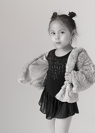 3C8A0469--EV_BW_Cro