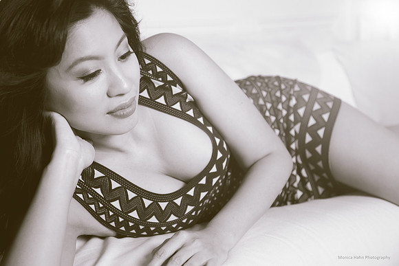 photo shoot with beautiful make overs including headshots and beauty & glamour images