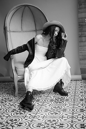 3C8A9941_BW