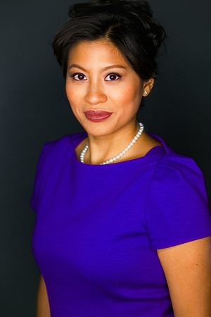 photo shoot with beautiful make overs including headshots and beauty & glamour images