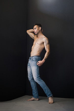 3C8A0307--EV