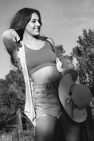 3C8A7637_BW