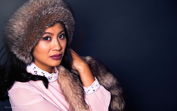 photo shoot with beautiful make overs including headshots and beauty & glamour images