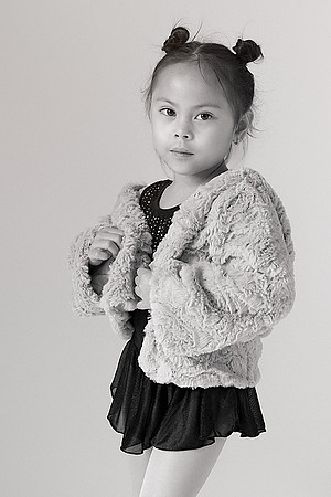 3C8A0470--EV_BW_Cro